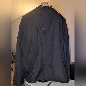 Cabela's Men's Black Jacket